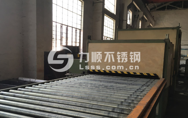 油磨拉丝抛光加工车间 - 江南·官方端网站登录入口